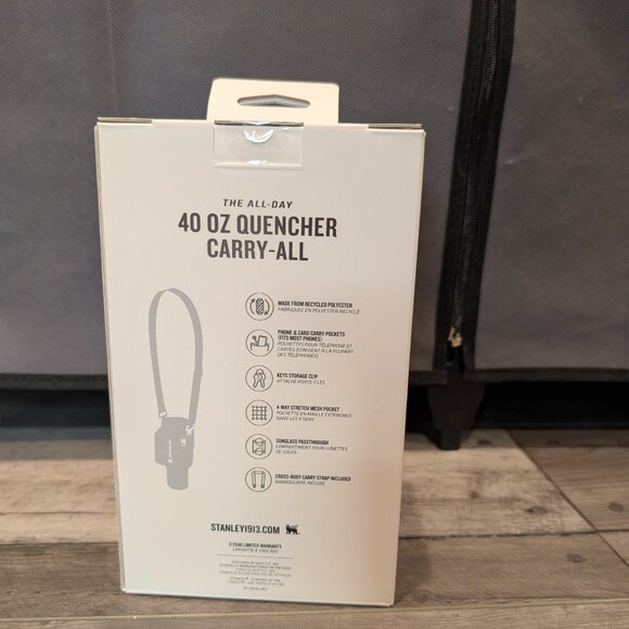 Stanley 40 oz Quencher Carry-All Sling – Cream – NEW – 2 Available - Picture 6 of 7